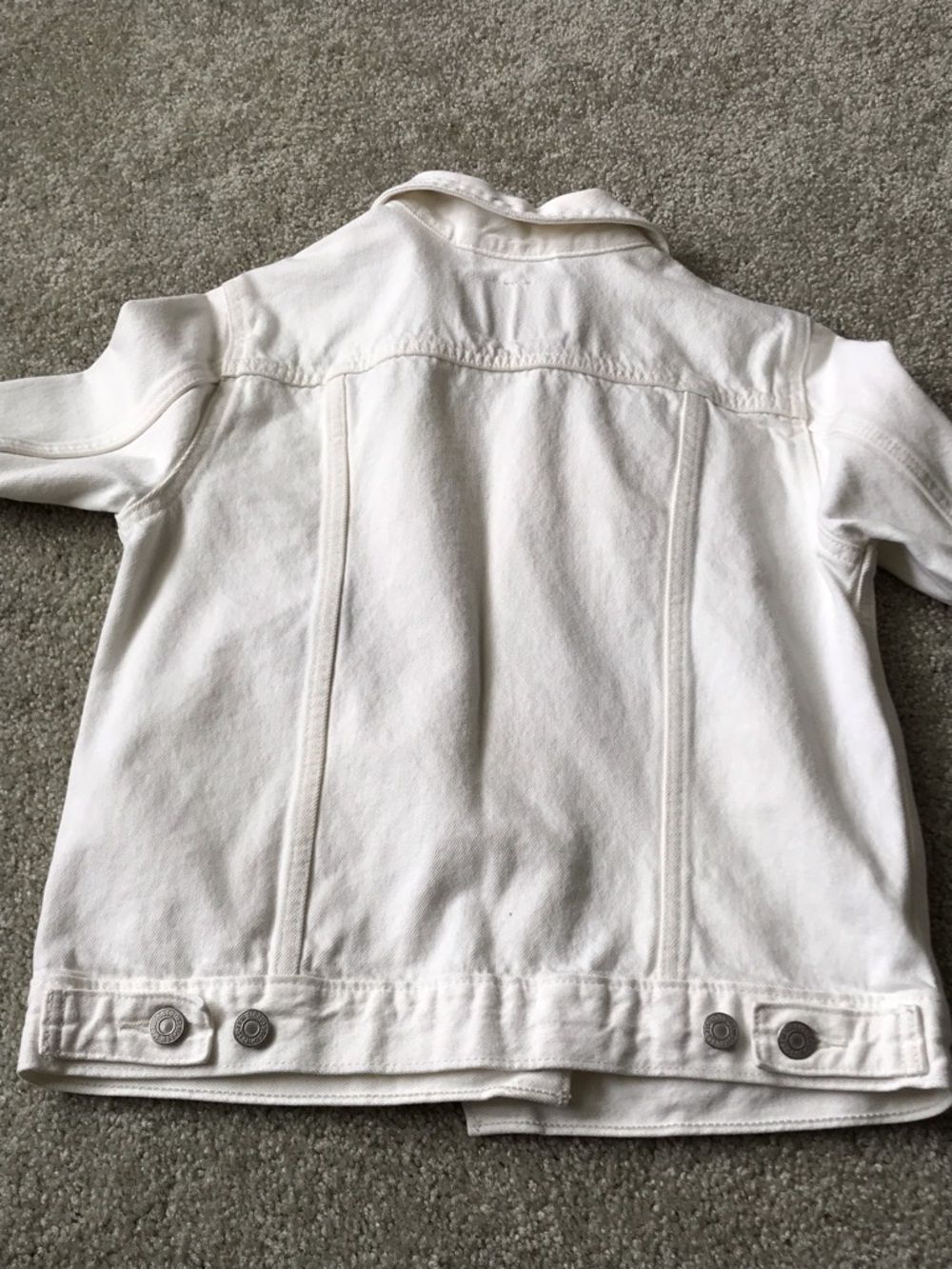 Preowned Levis white denim jean trucker jacket - medium - Picture 6 of 9